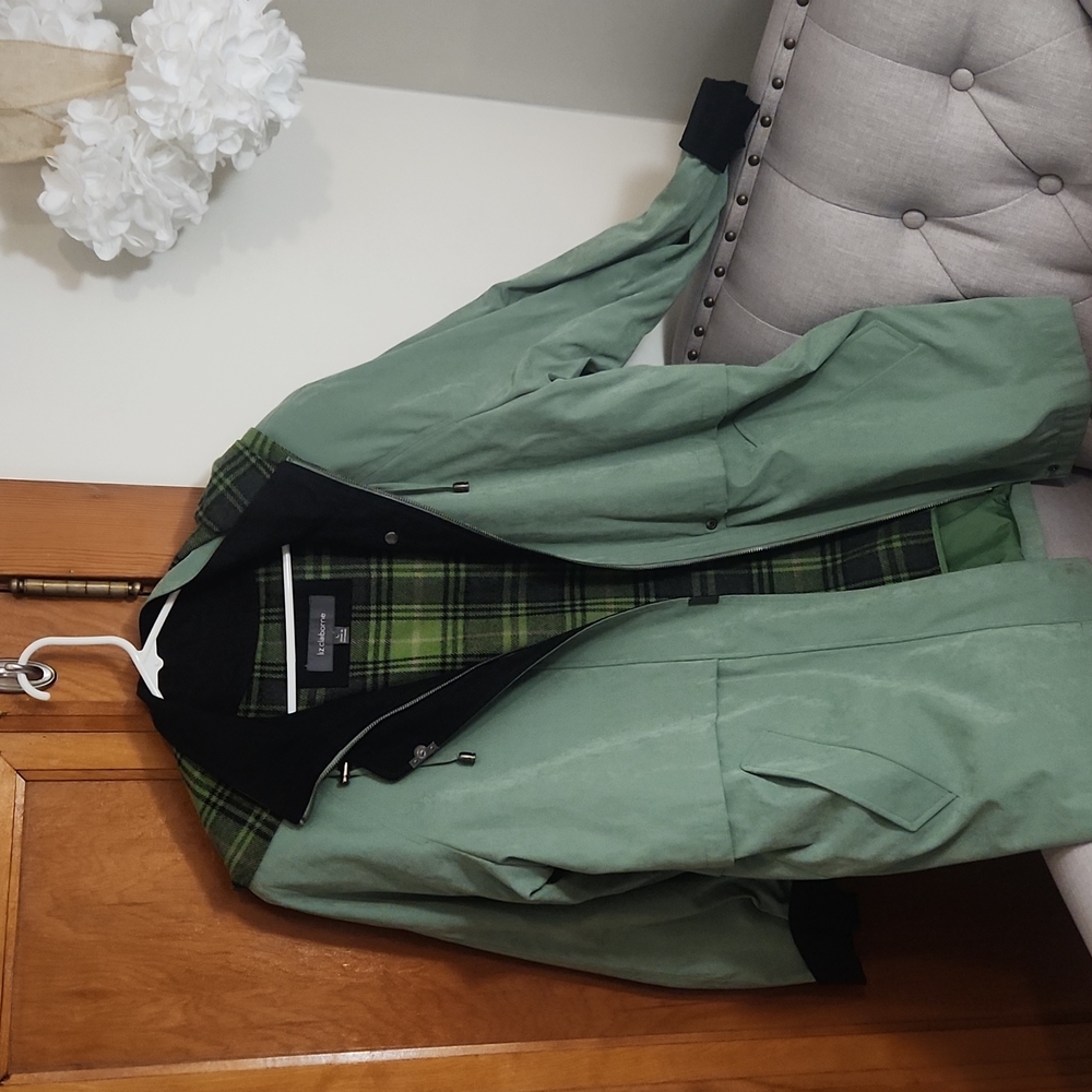 Liz Claiborne removable lining jacket